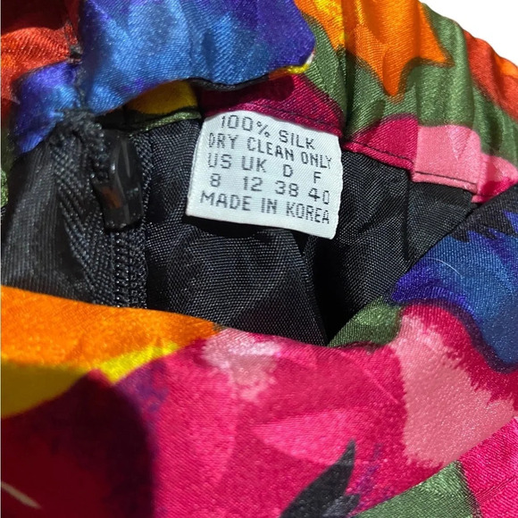 Vintage 100% Silk Floral Pencil Skirt Size 8‎ - Picture 6 of 7